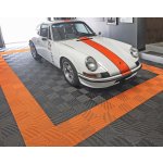 Plastová dlažba Mosolut Performance Floor, typ Race, barva Antracit v kombinaci s oranžovou